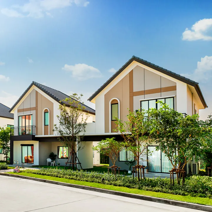 เอวาริส ราชพฤกษ์ตัดใหม่